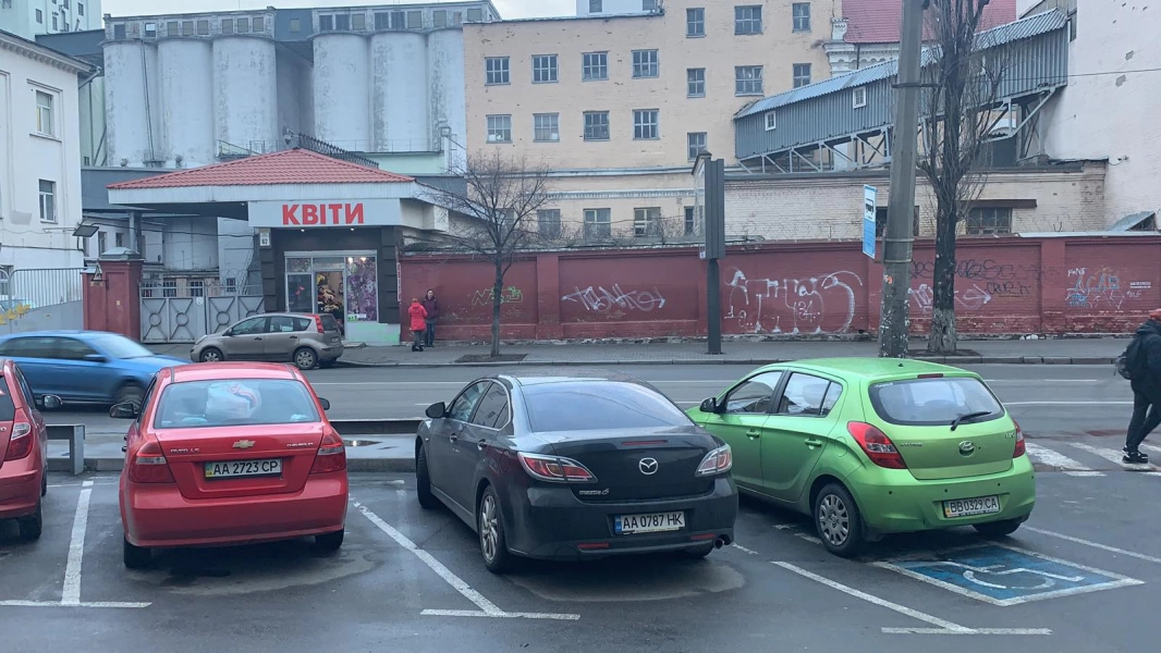 Киев, Констянтинівська ул., 71 (Modna Kasta) #2