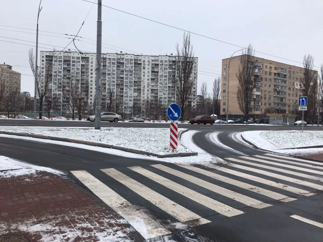 Киев, Героев Сталинграда просп., 12Н (Сильпо) #1